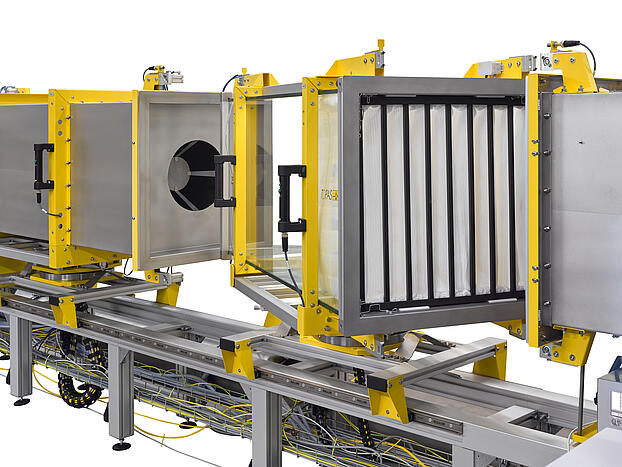 Dreh- und verschiebbare Kan&auml;le Pr&uuml;fstandes f&uuml;r Allgemeine Luftfilter ALF 114