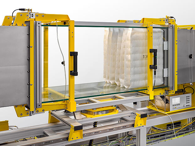 Dreh- und verschiebbare Kan&auml;le Pr&uuml;fstandes f&uuml;r Allgemeine Luftfilter ALF 114